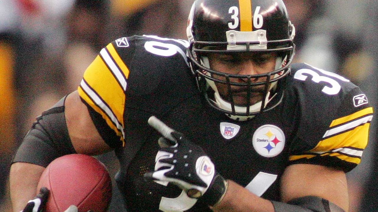 NFL Hall of Fame: Jerome “The Bus” Bettis, makes history