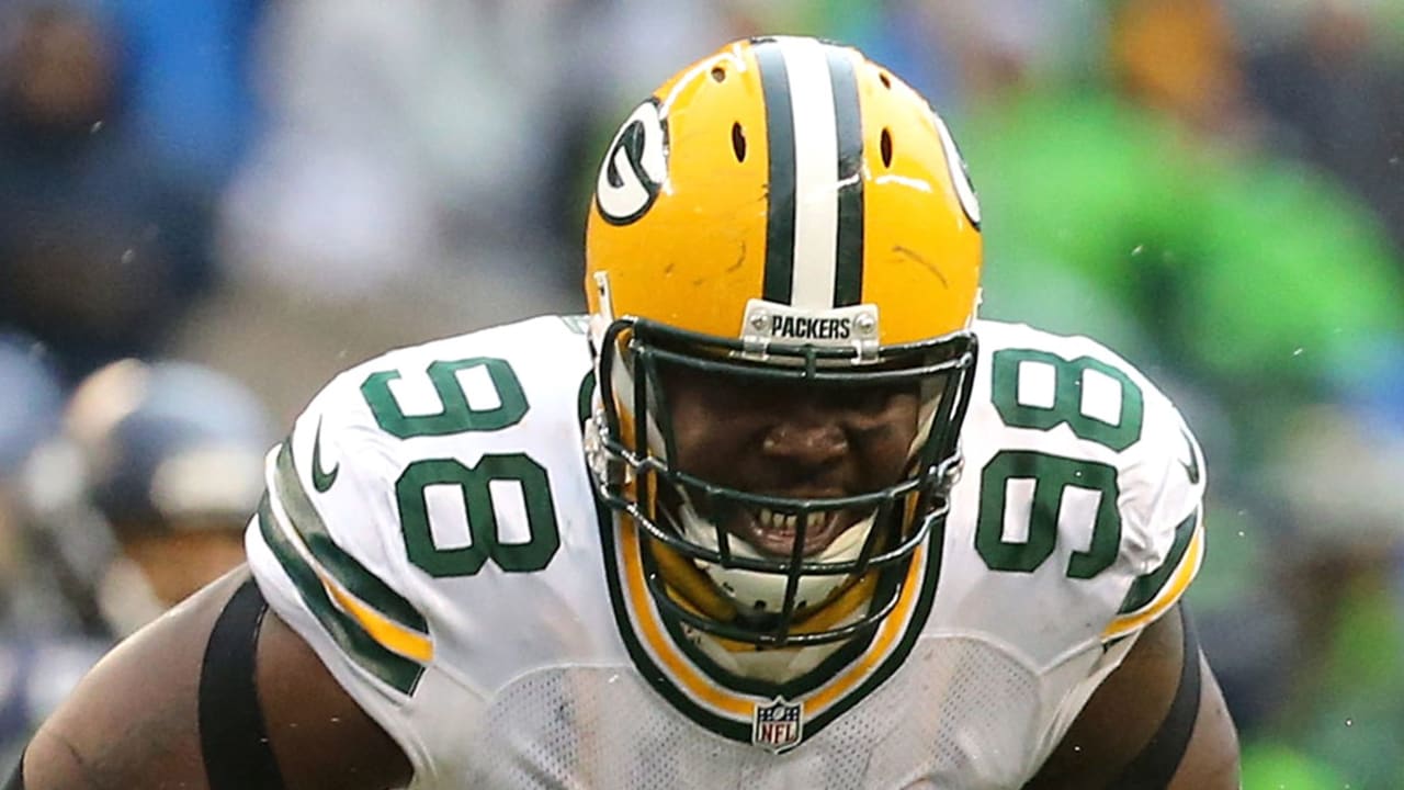 Packers DT Letroy Guion facing threegame suspension