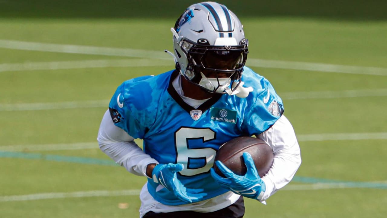 Carolina Panthers' Miles Sanders Gripes About RB Market.