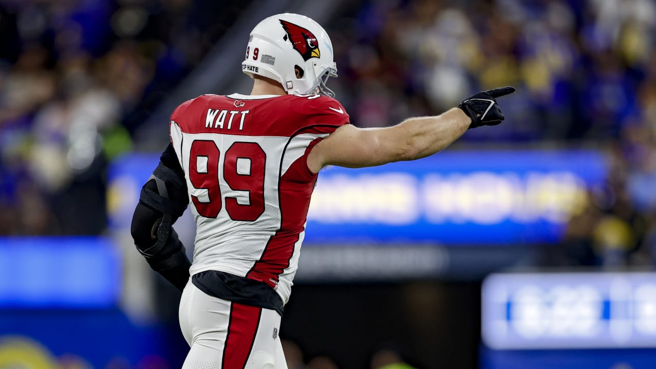 Arizona Cardinals defensive end J.J. Watt's swim move results in TFL to  stop Bucs on second-and-inches