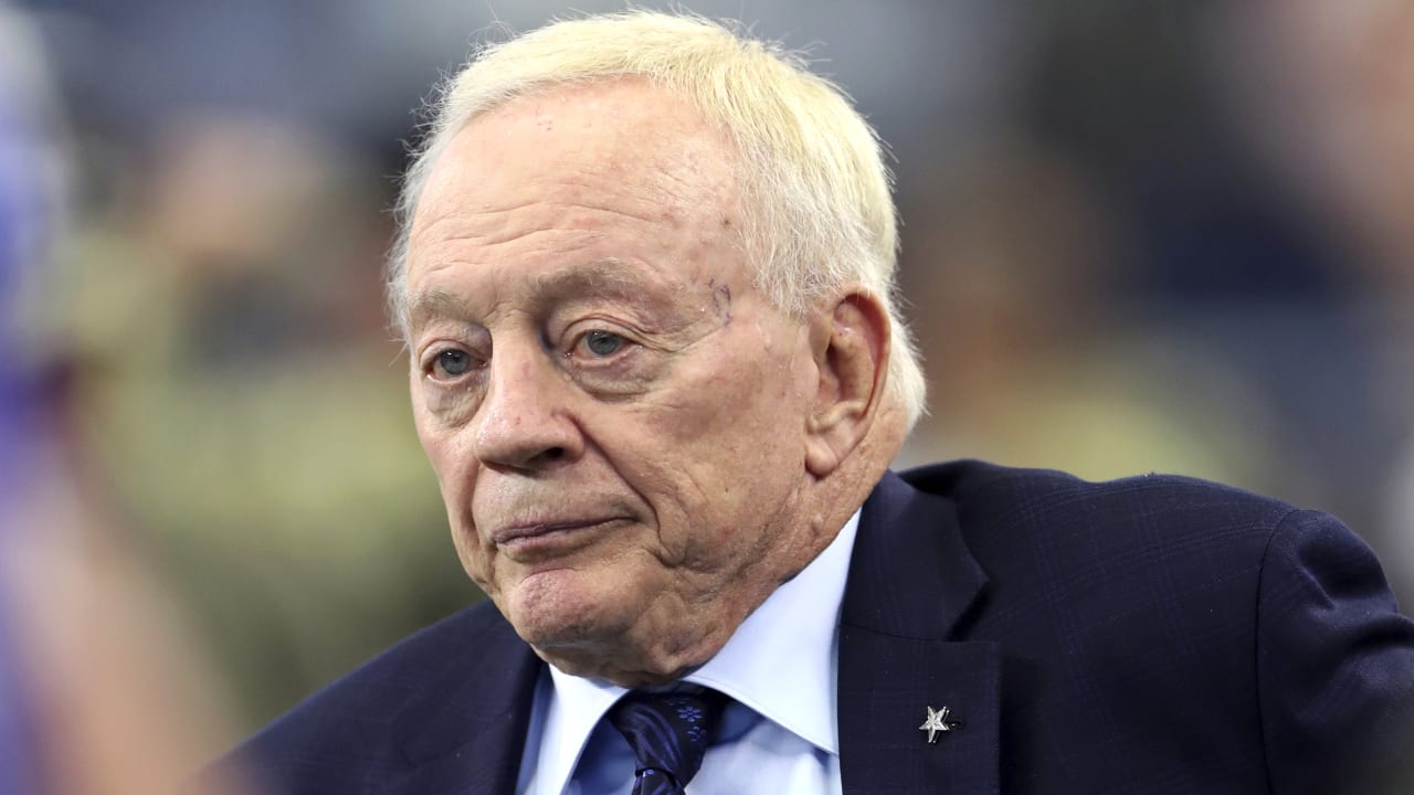 NFL Network's Mike Garafolo reports that Dallas Cowboys owner Jerry ...