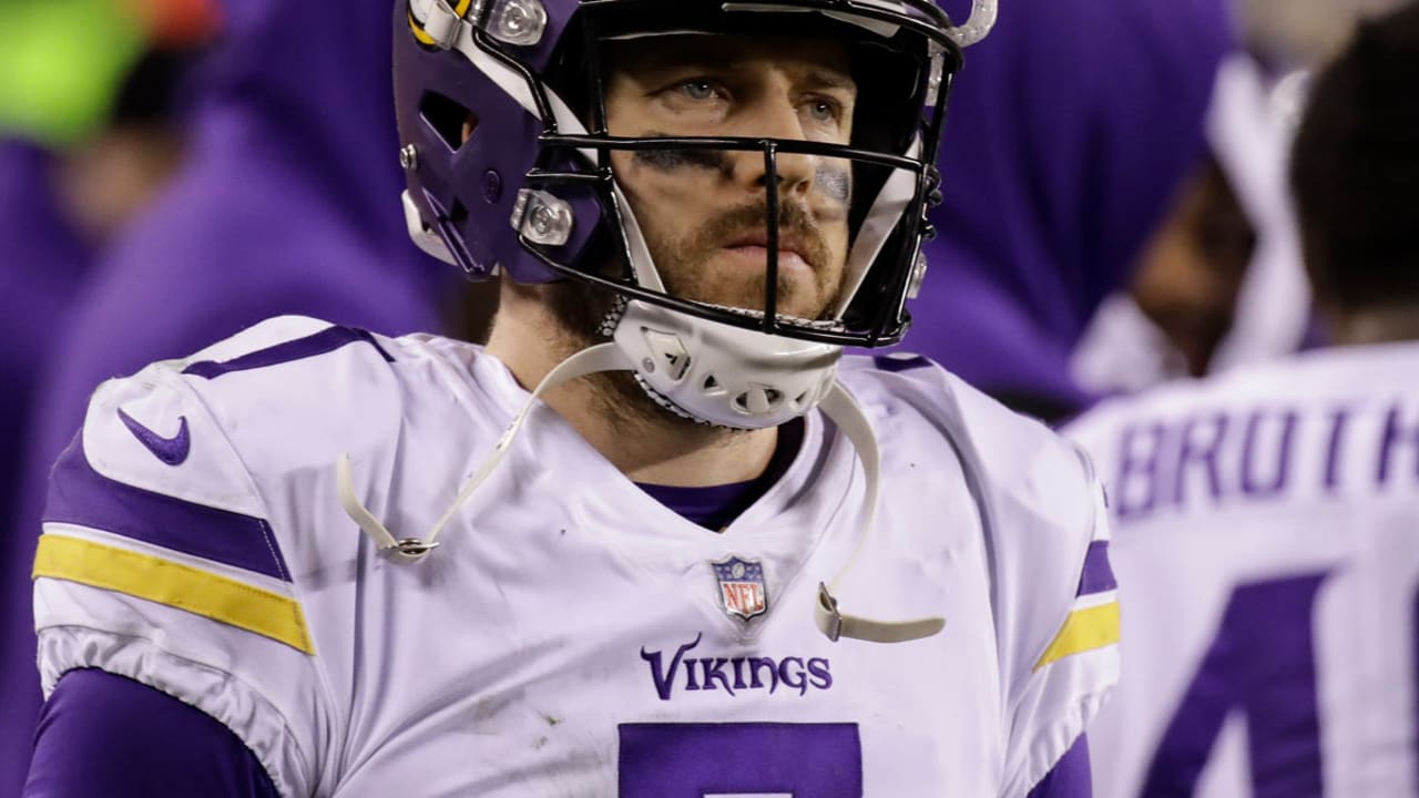 Case Keenum signs two-year deal with Broncos