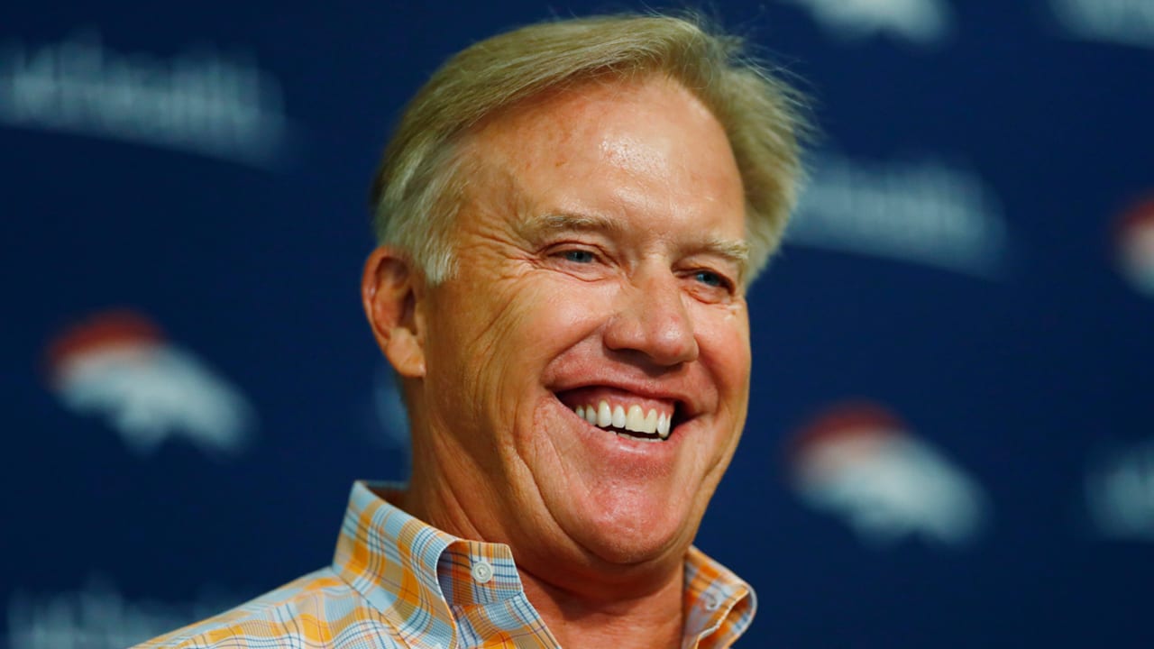 Broncos, GM John Elway reach agreement on new deal