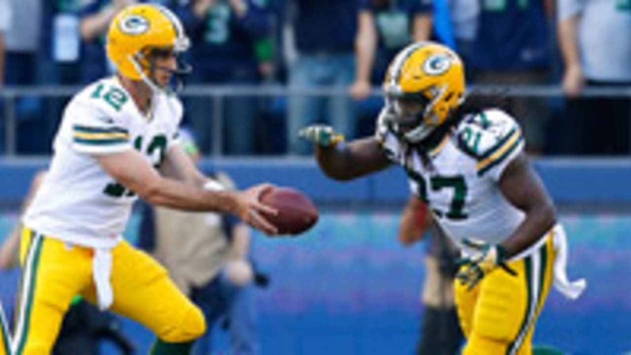Aaron Rodgers-140925-Spot.jpg