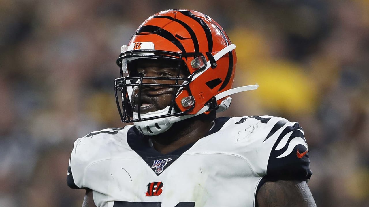 Bengals Waive OT Andre Smith