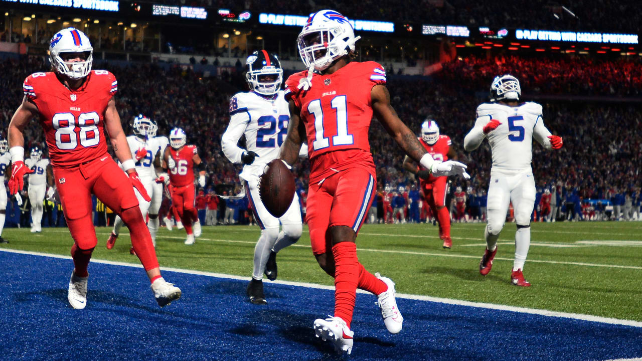 Buffalo Bills wide receiver Deonte Harty scores a walk-in touchdown on ...