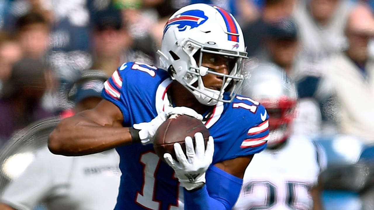 Bills Trade WR Zay Jones to Oakland