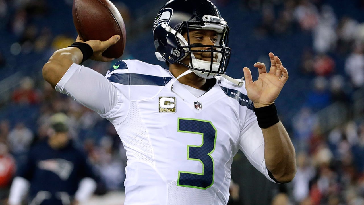 russell-wilson-161114-sl.jpg