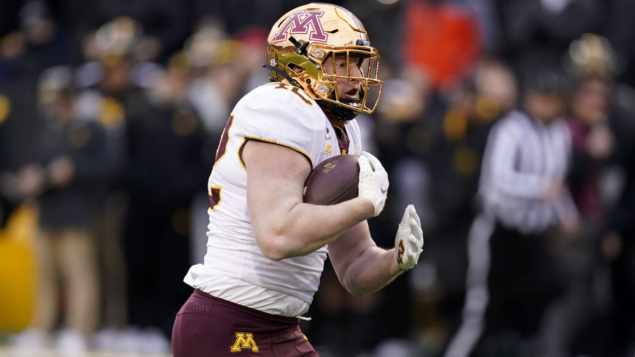 2022 NFL Draft: Tight End Ko Kieft, Minnesota, Round 6, Pick 218