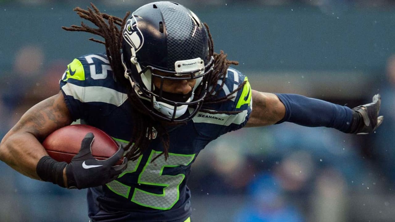 seahawks-160413-SL