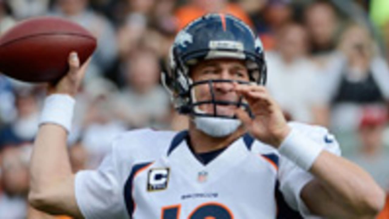 peyton-manning-121105-spot.jpg