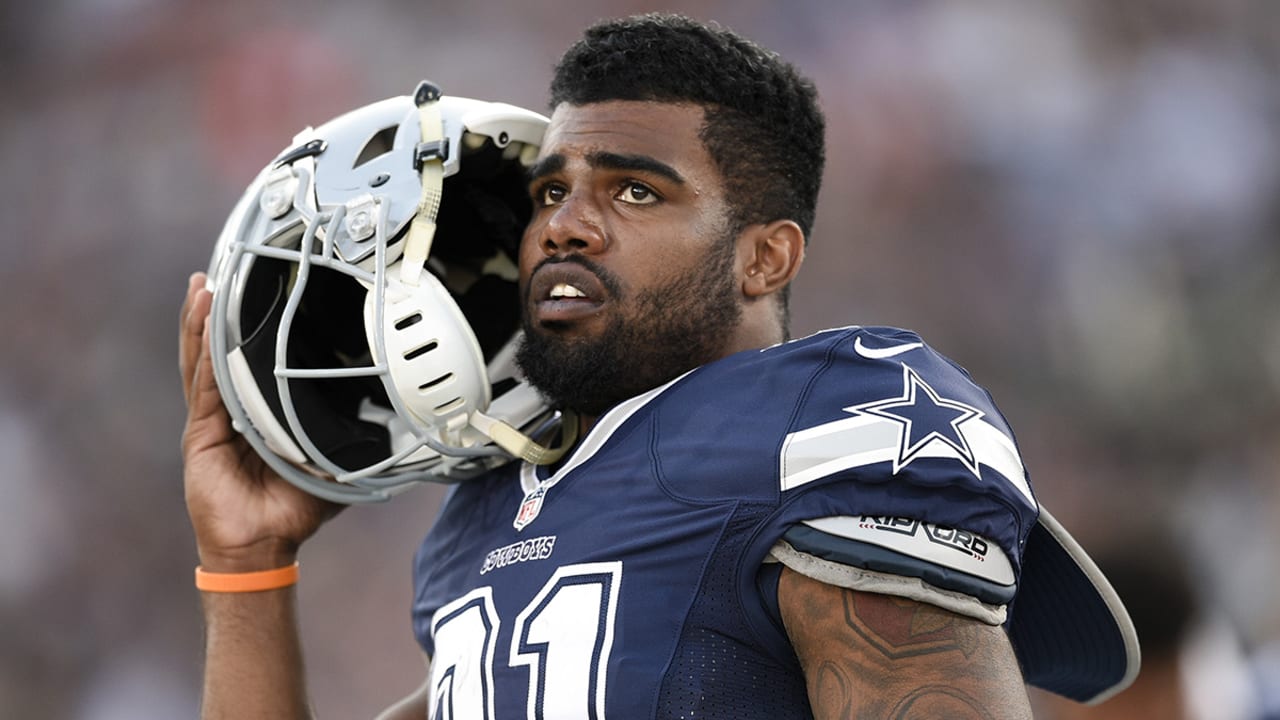 ezekiel-elliott-160815-spot.jpg