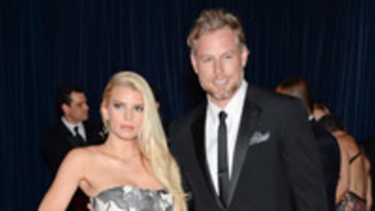 Jessica Simpson Marries Former NFL Tight End Eric Johnson in