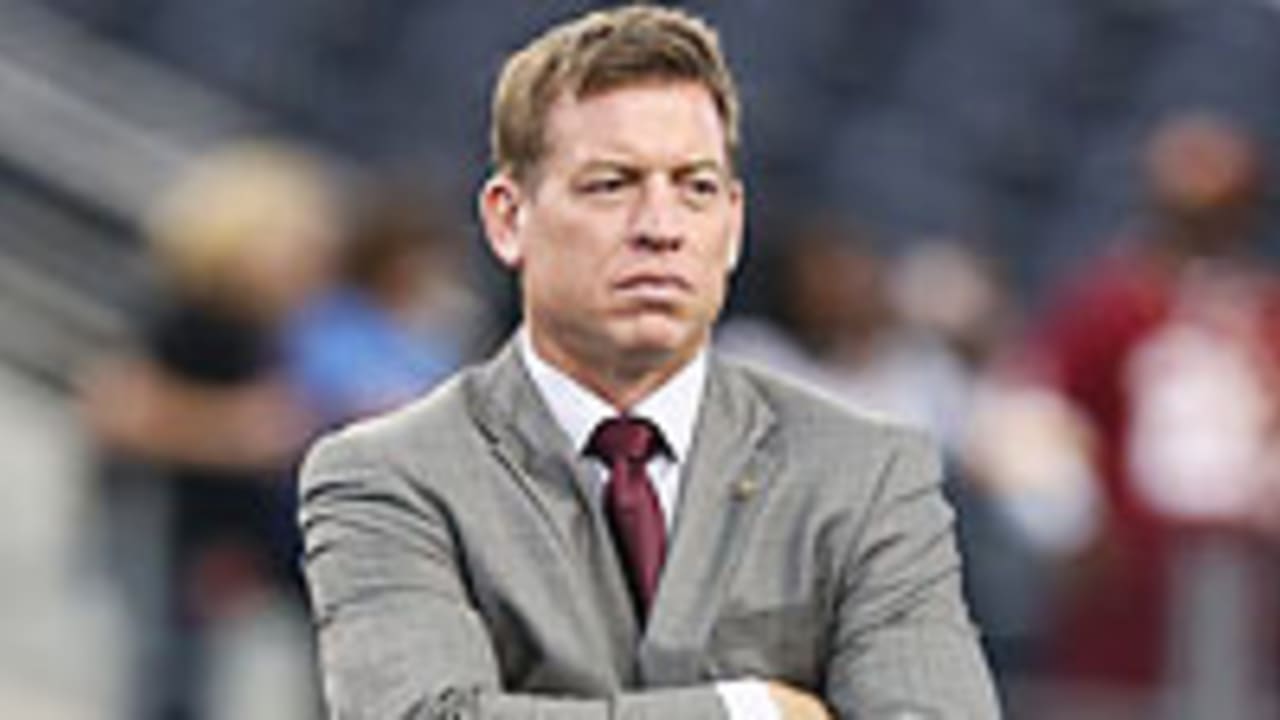 Troy Aikman's jersey to be retired by UCLA in November