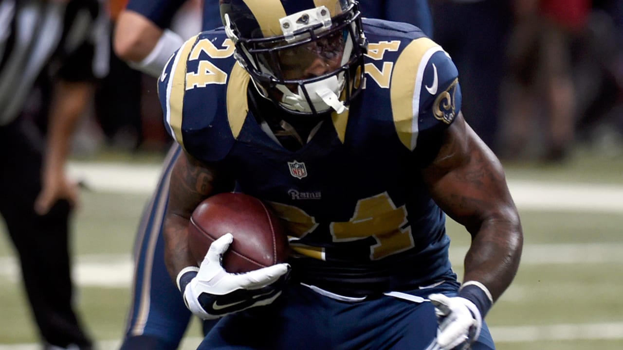 Isaiah-Pead-150929-Sl.jpg