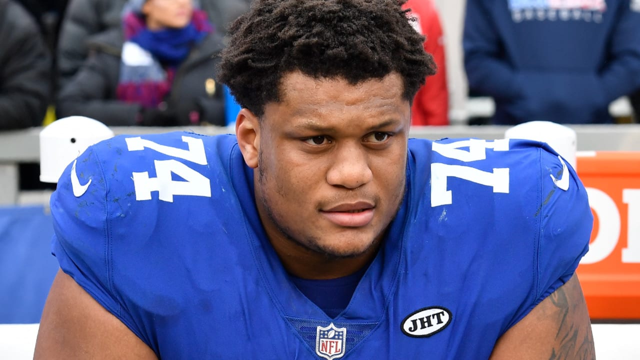 Ereck-Flowers-180514-Spot.jpg