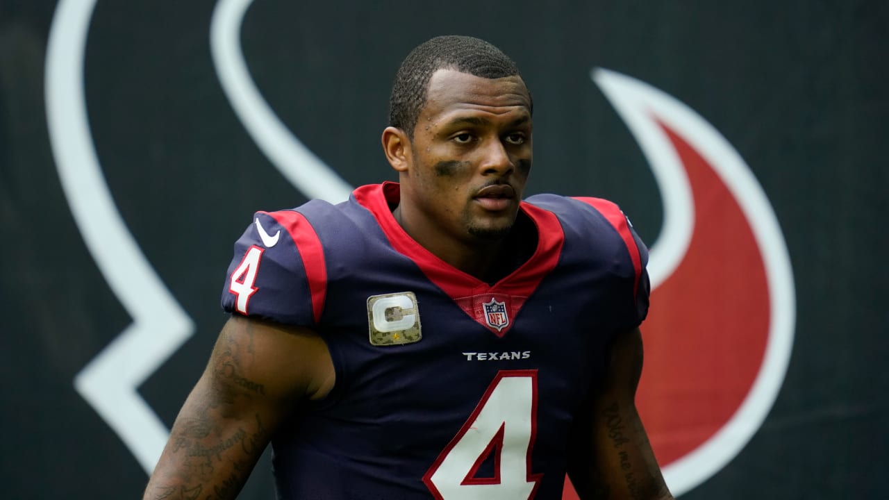 Dolphins, Texans open to deal on QB Deshaun Watson as trade deadline looms