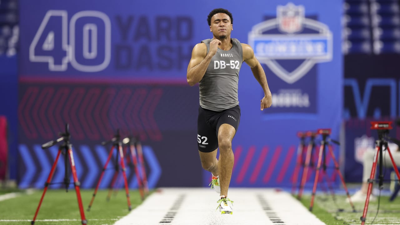 Notre Dame Fighting Irish safety Brandon Joseph runs official 4.62