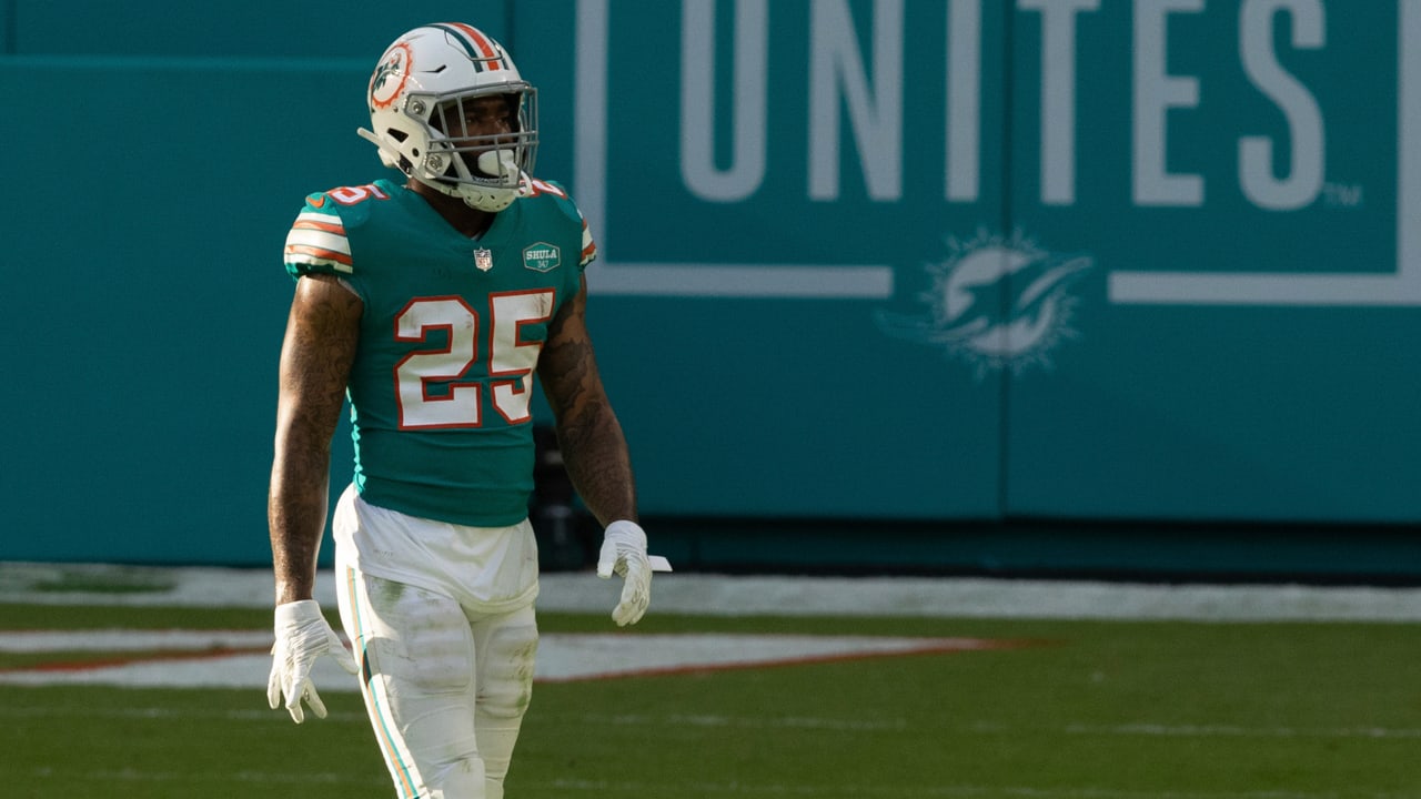 Dolphins 'Don't Want to Trade' Xavien Howard Despite Request, HC Brian  Flores Says, News, Scores, Highlights, Stats, and Rumors