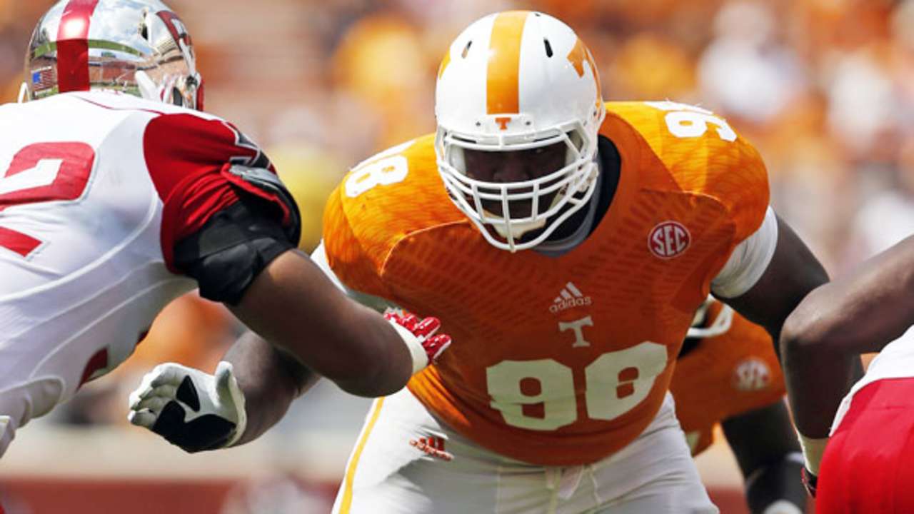 Daniel-McCullers-130925-Top.jpg