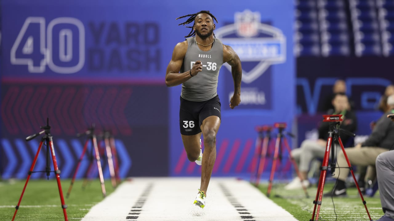 Cornerback Jay Ward Runs Official 4.55-second 40-yard Dash At The 2023 ...