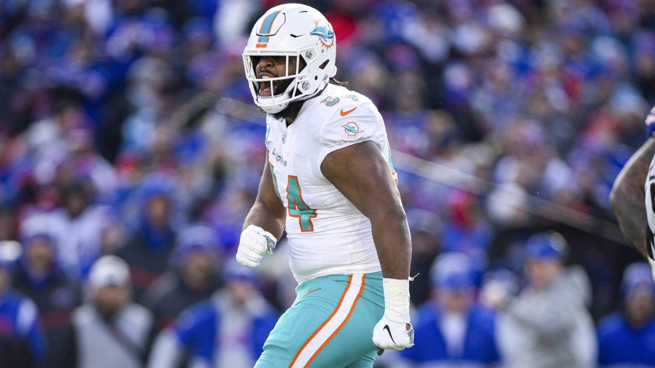 Dolphins' Christian Wilkins on contract talks: 'No dollar changes my  mindset'