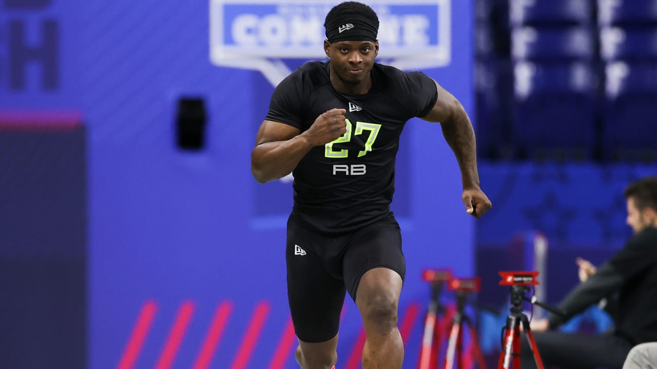 Running back Brian Robinson Jr. runs an official 4.53second time in