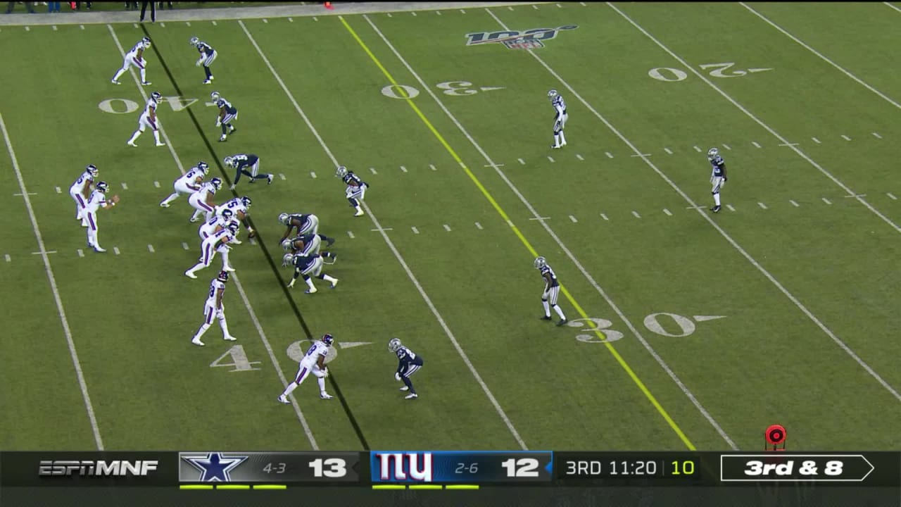 Jaylon Smith throws up the 'X' after dropping Jones for thirddown sack