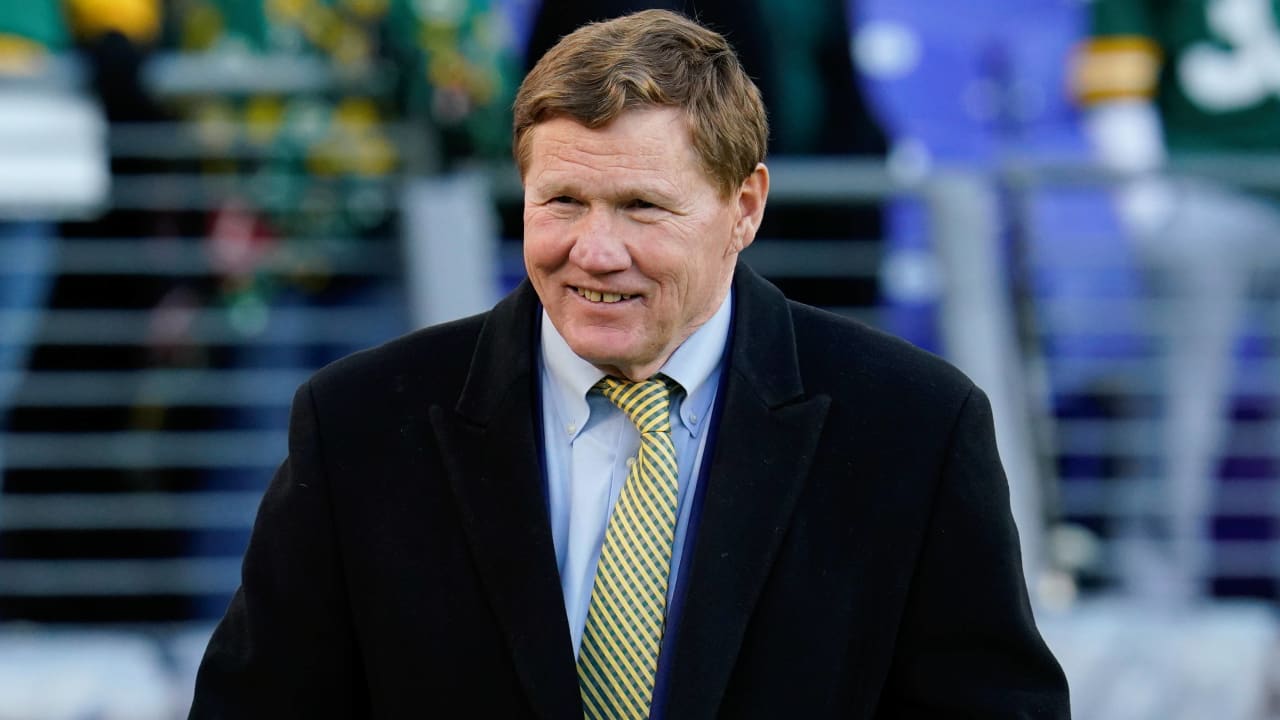 Green Bay Packers President and CEO Mark Murphy shows off his