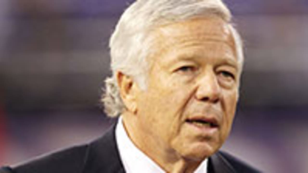 bob-kraft-121111-SPOT.jpg