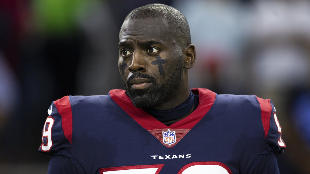 Green Bay Packers Re-Sign or Let Go & Prediction: Whitney Mercilus