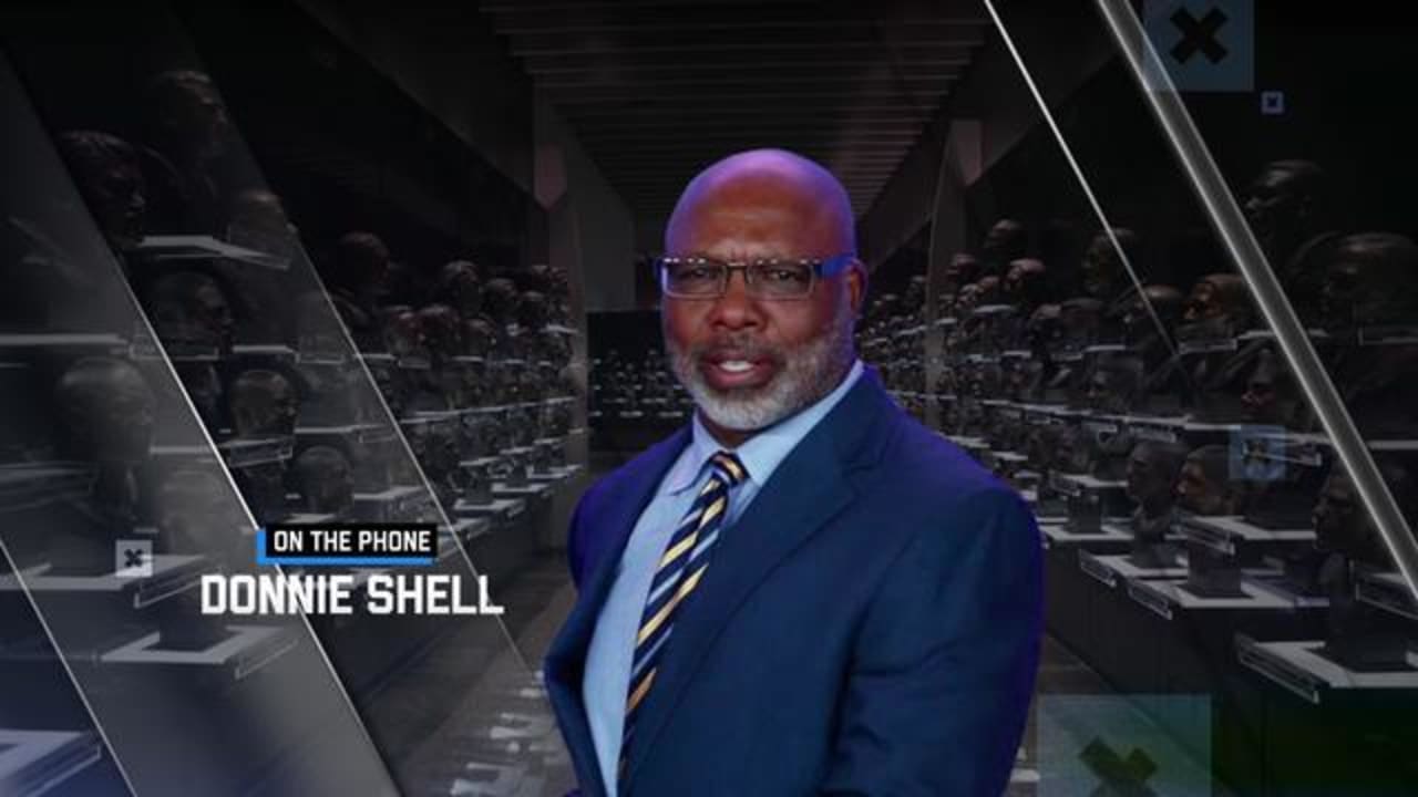 Donnie Shell receives the news of his Pro Football Hall of Fame selection