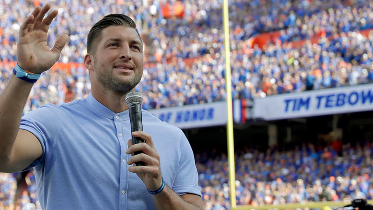 Tim Tebow Looking Jacked' Running Routes at Jaguar Training Camp