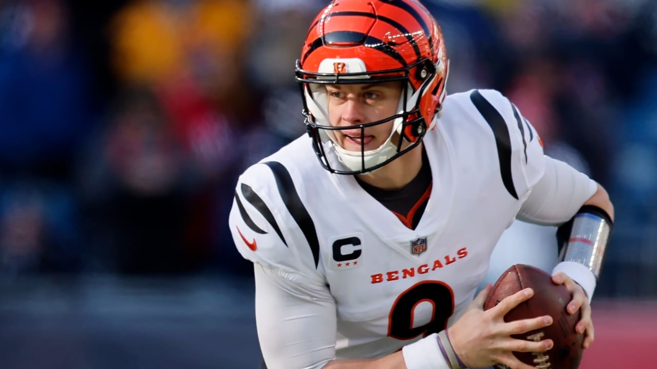 NFL Network's Kurt Warner: Cincinnati Bengals quarterback Joe Burrow plays  chess, whereas others play checkers at QB