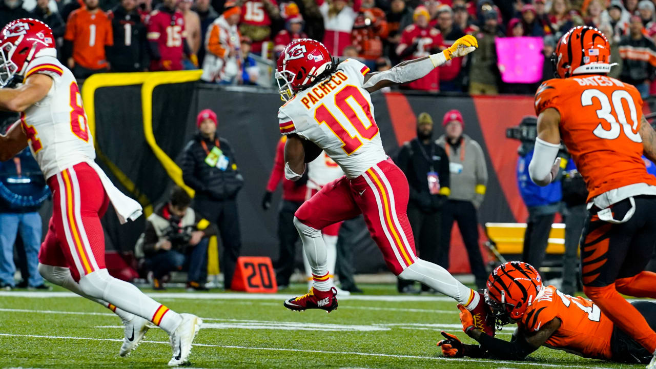 Isiah Pacheco 48-yard touchdown gives Chiefs 10-0 lead over Jets