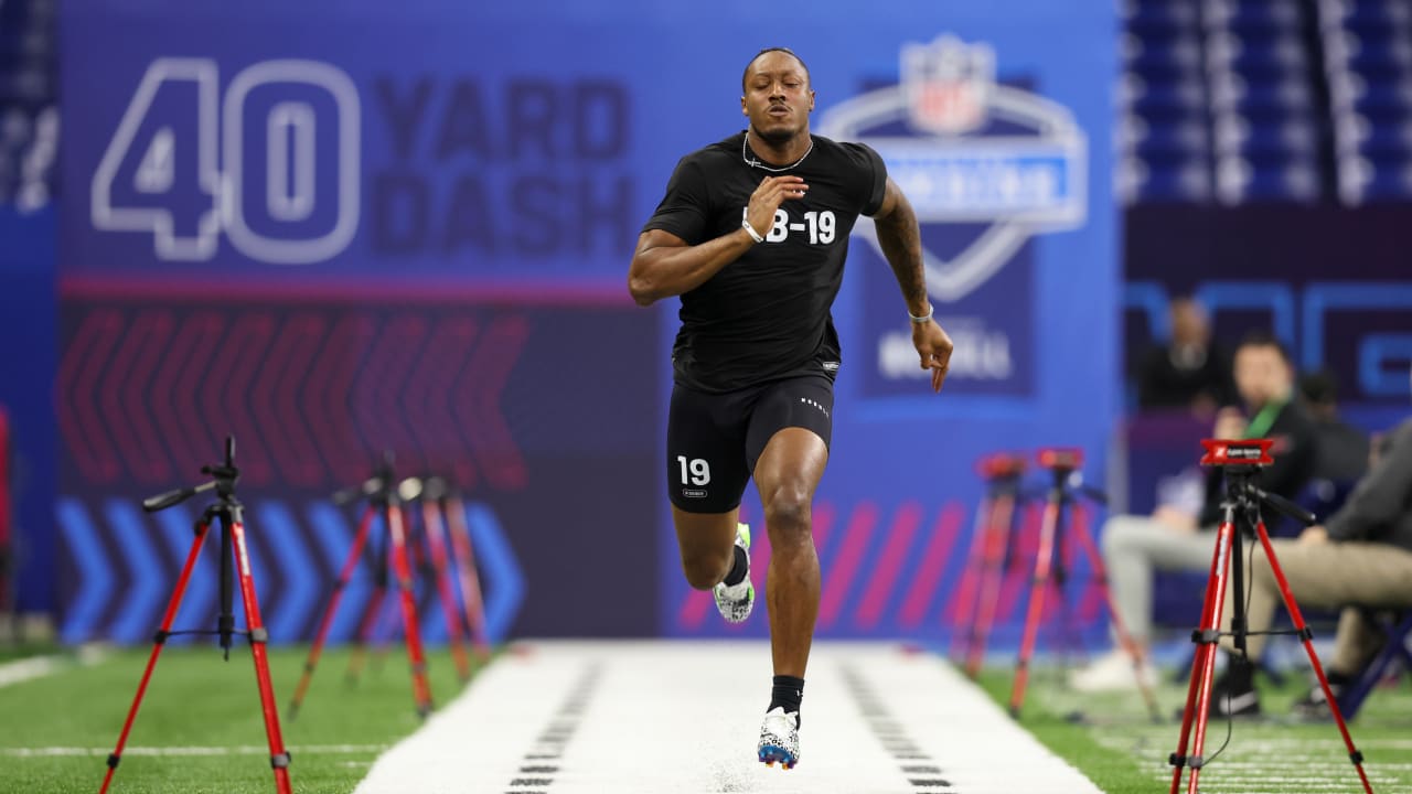 Running back Cam Peoples runs official 4.61second 40yard dash at 2023
