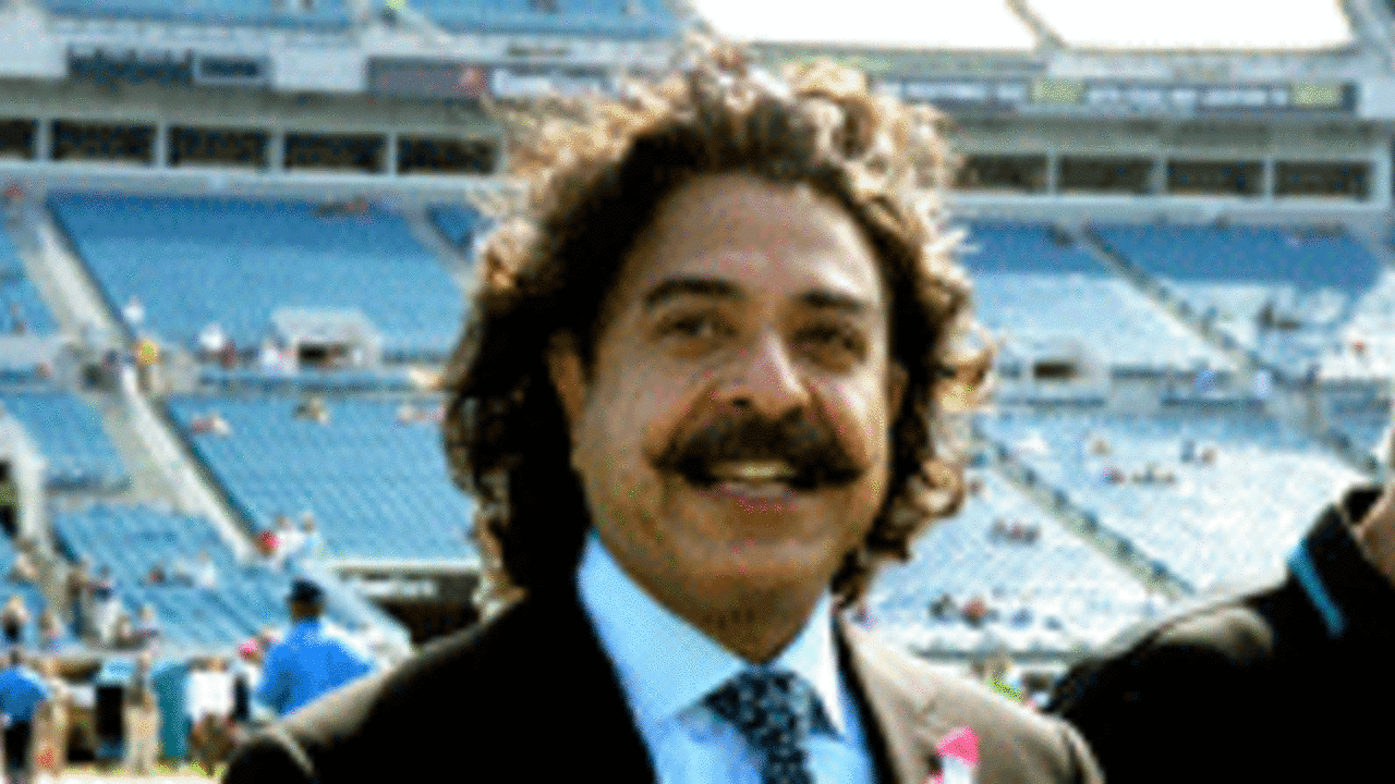 shad-khan-spot_150218.jpg