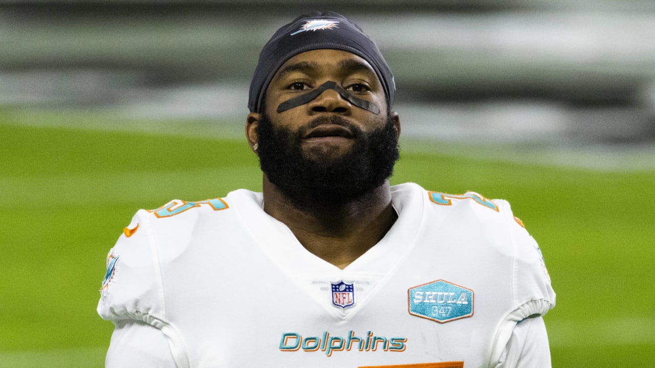 Miami Dolphins cornerback Xavien Howard absent at minicamp amid 'contract  situation', NFL News