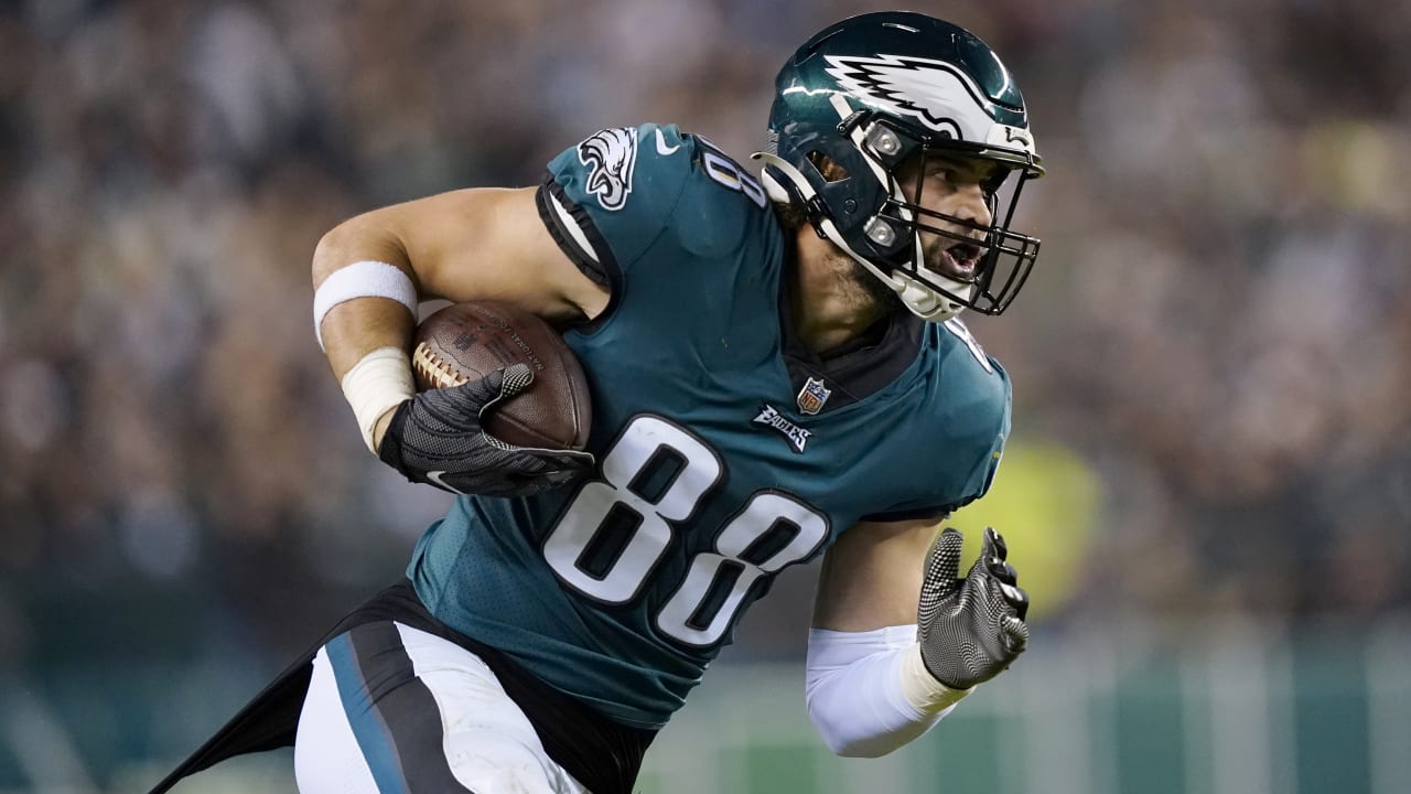 Philadelphia Eagles: Now extend Dallas Goedert's best friend too