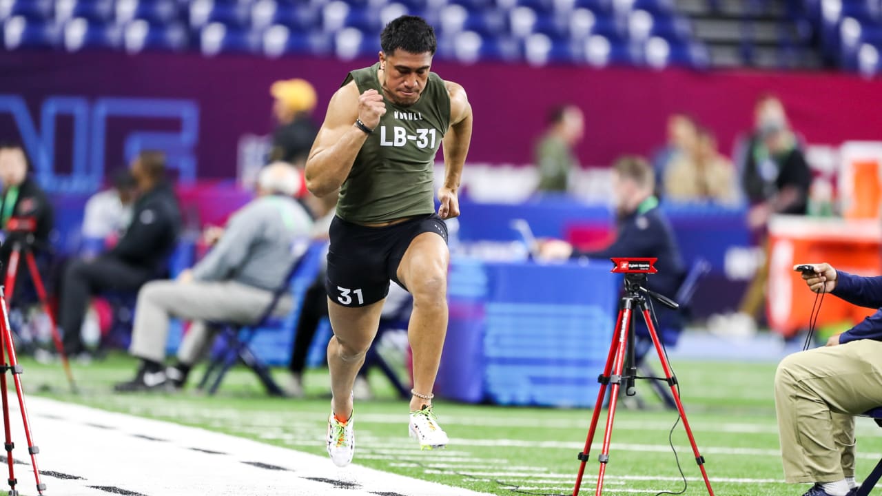 Linebacker Henry To'oTo'o runs official 4.62-second 40-yard dash at