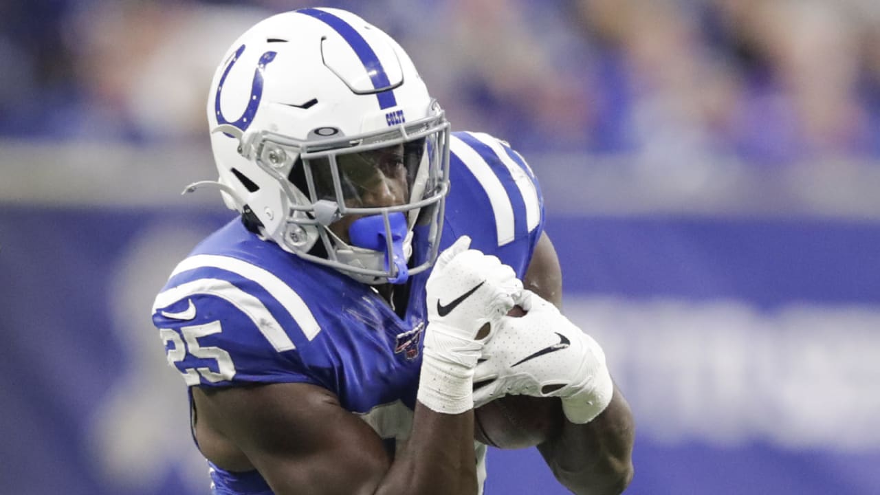 49ers release RB Marlon Mack, sign DT T.Y. McGill to the practice squad