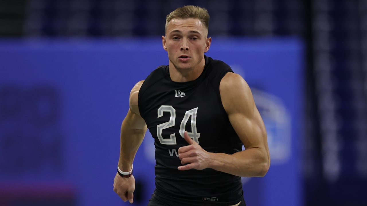 Wide receiver Alec Pierce runs official 4.41-second 40-yard dash at 2022  combine