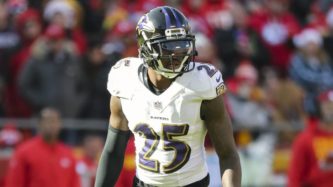 Ravens Cornerback Tavon Young Suffers Season Ending Injury