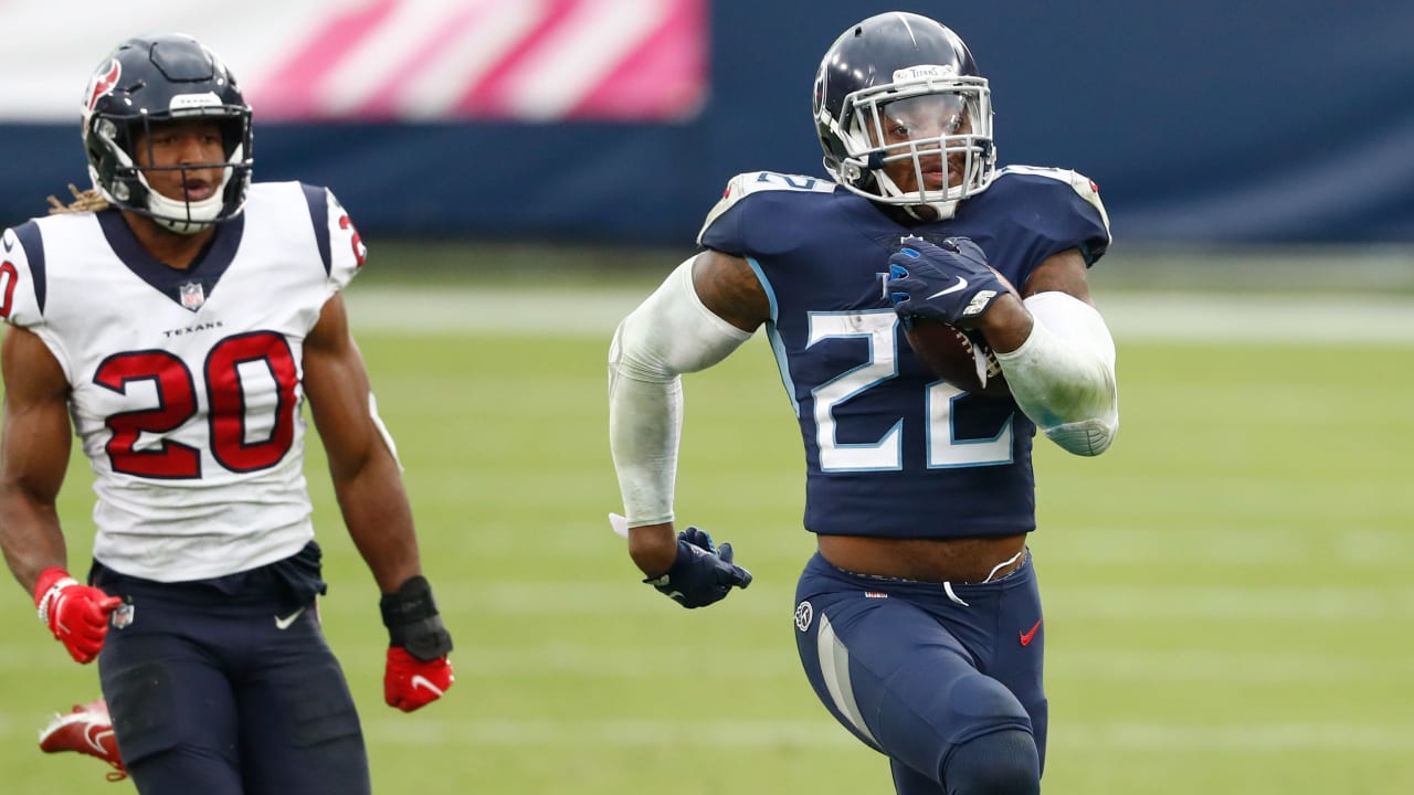 Tennessee Titans RB Derrick Henry shows his speed in 94-yard TD run