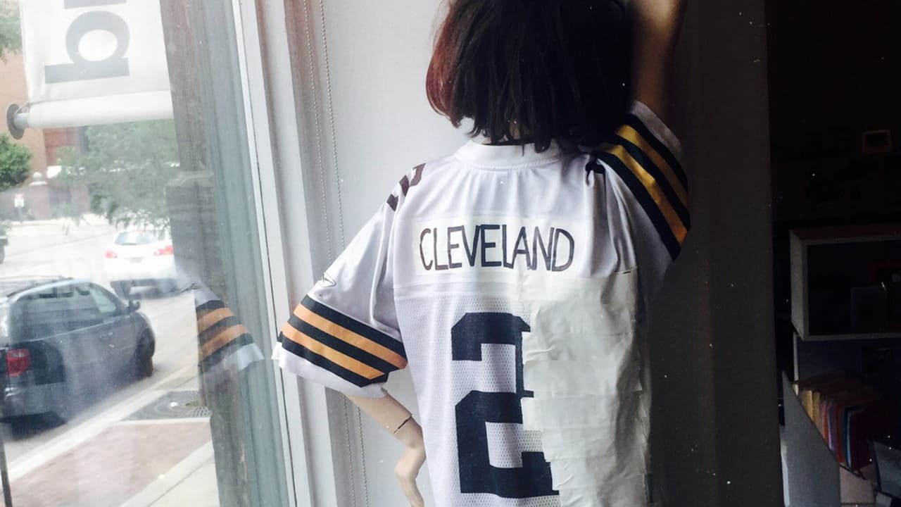 Believeland: Ad agency retires sad Browns QB jersey