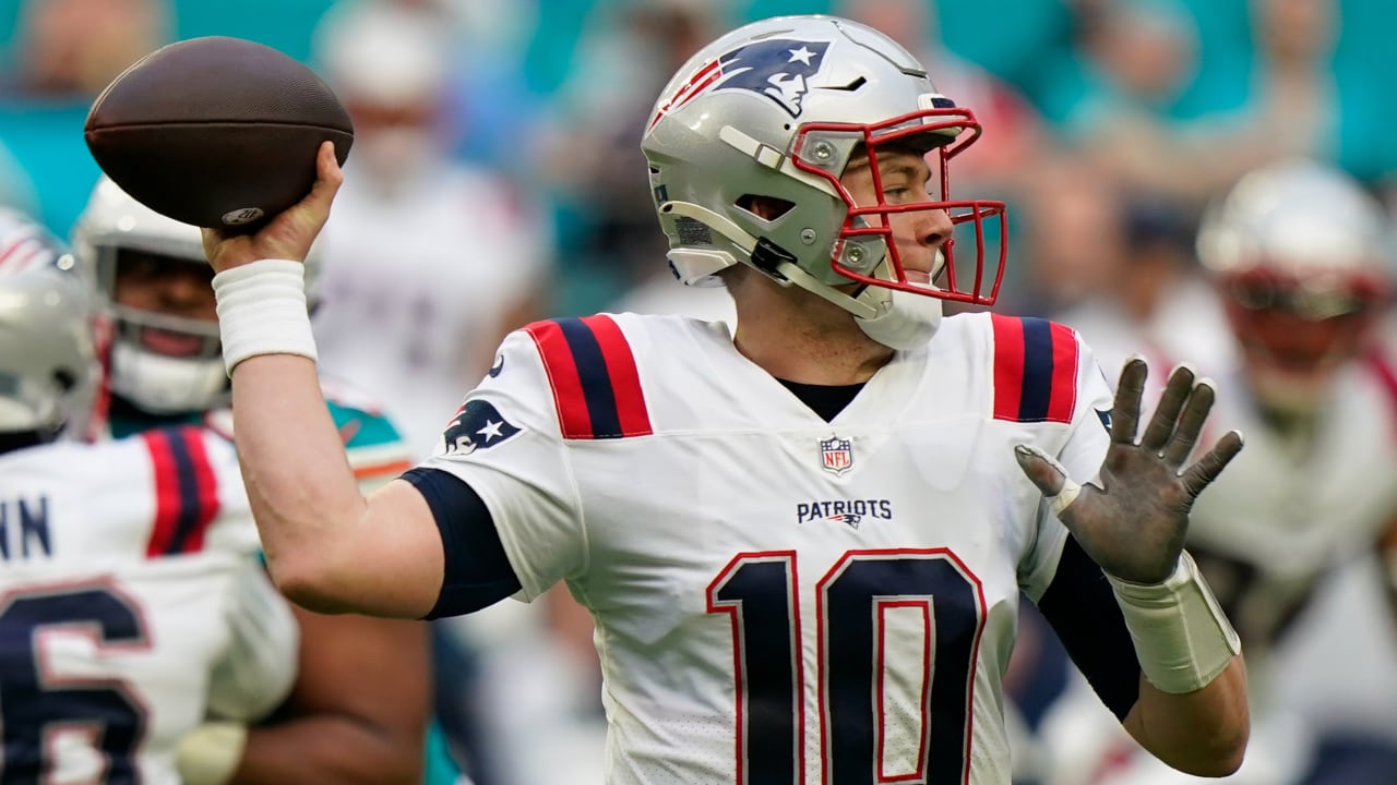 New England Patriots quarterback Mac Jones' best throws vs