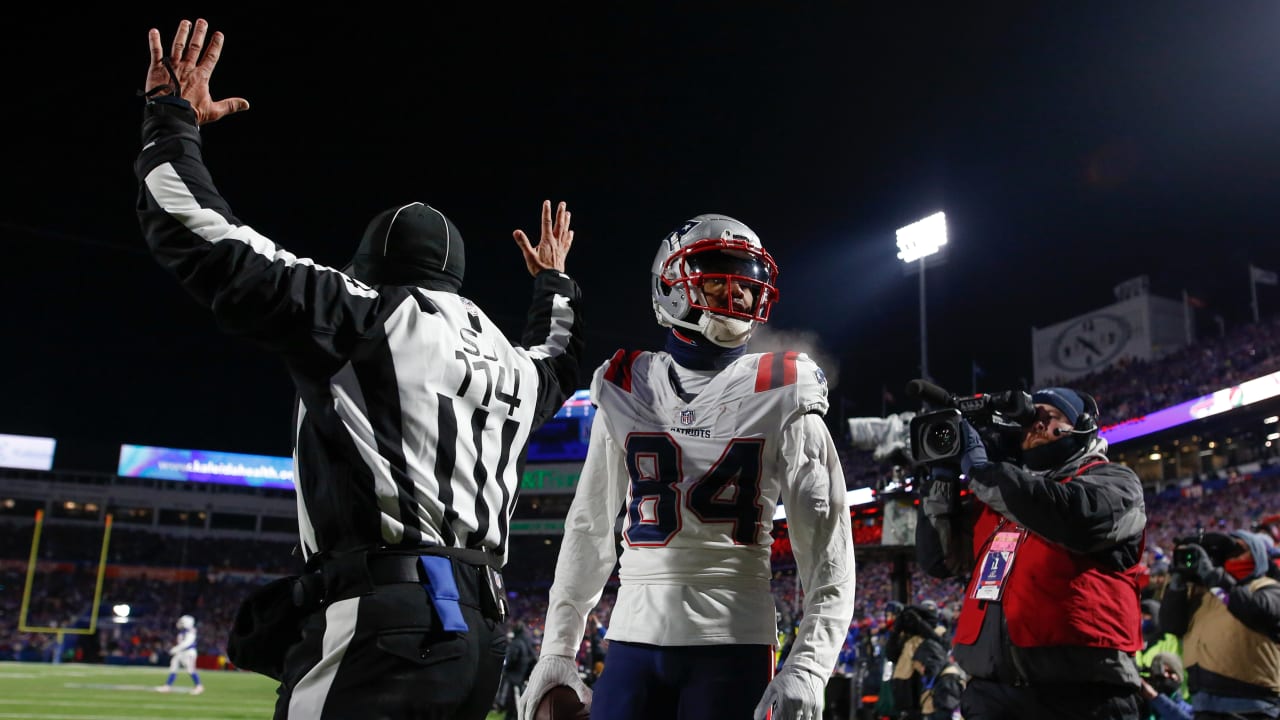 WATCH: Mac Jones, Kendrick Bourne connects on 75-yard TD for New England  Patriots