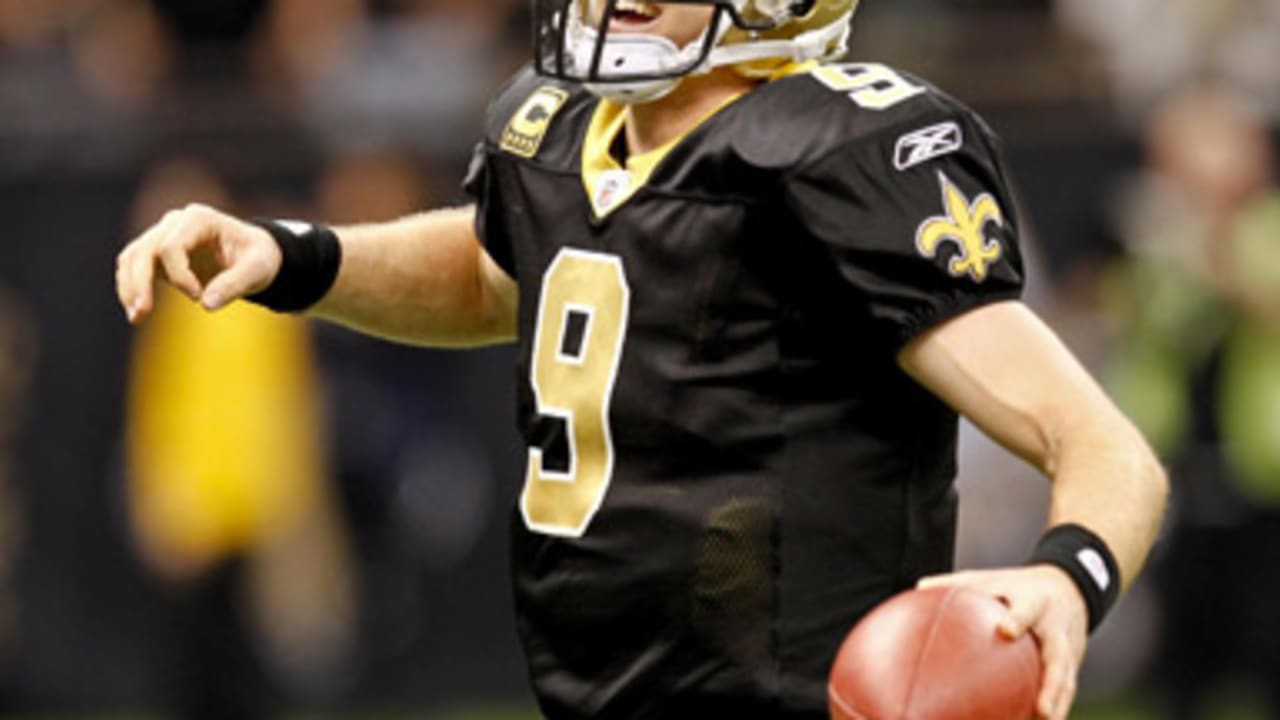 Top 10 Highest Paid NFL Players in 2012 