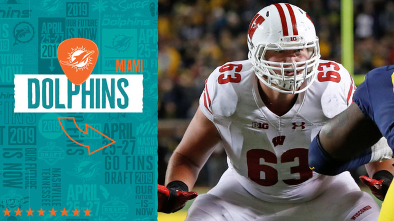 Michael Deiter selected by Dolphins in round three of NFL Draft