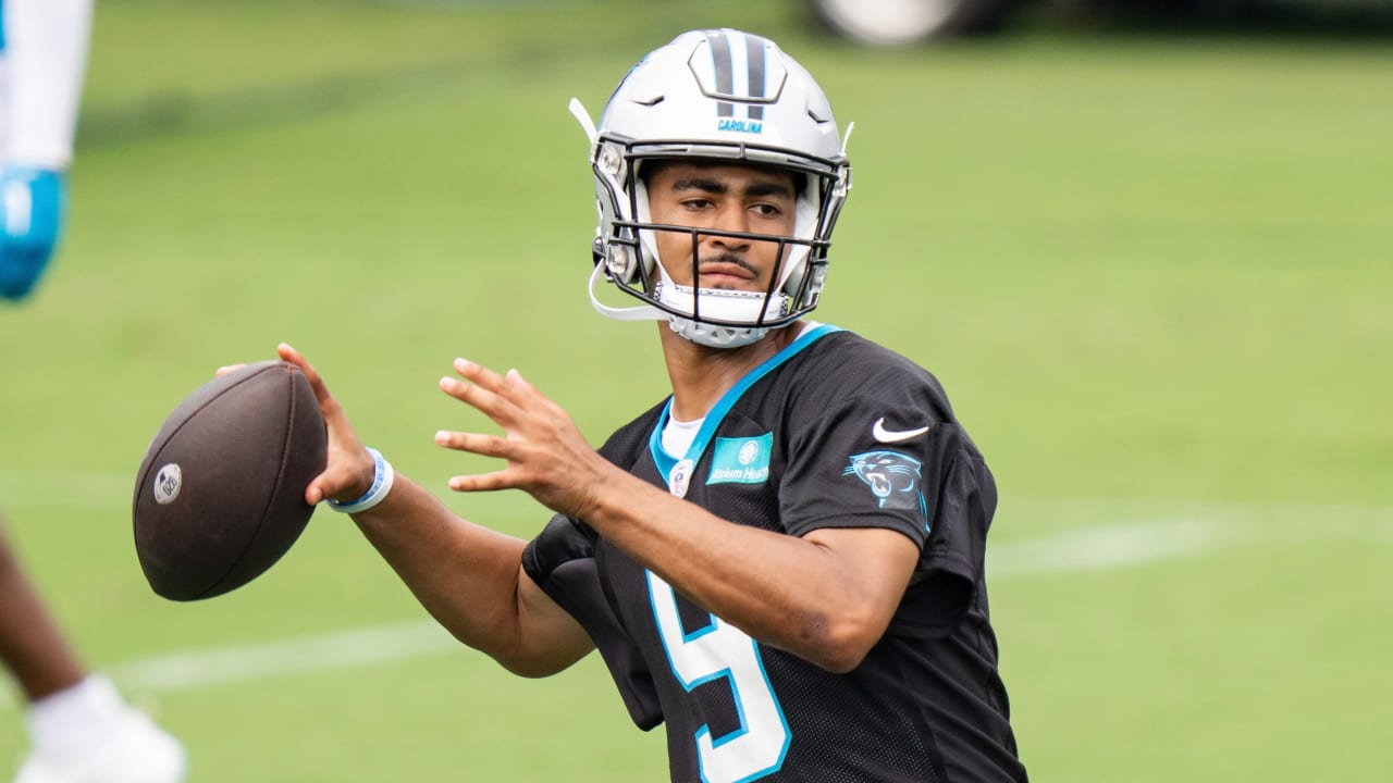 Carolina Panthers - Stephon Gilmore checking into his first practice